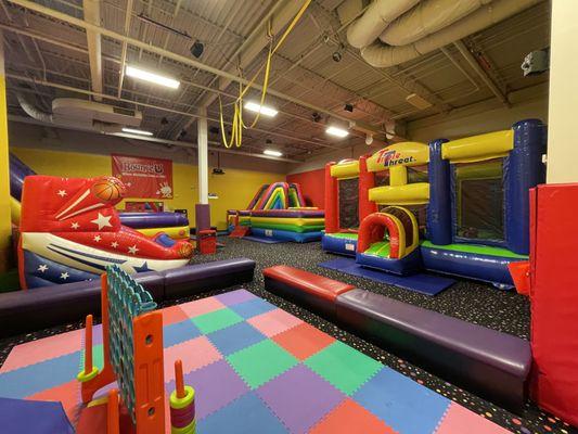 New Rides & Amusements are here!!!

No charge for adults or toddlers (under 2yrs)!!!

Plus toddler play areas!