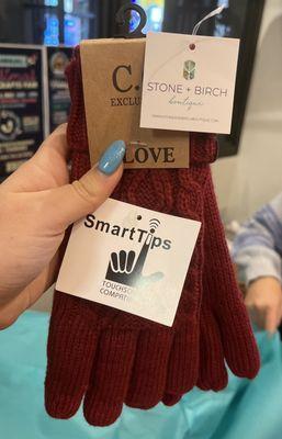 CC Lined Cable Knit Ribbed Gloves in Burgundy~ They definitely kept my hands cozy, bonus they touch-screen!