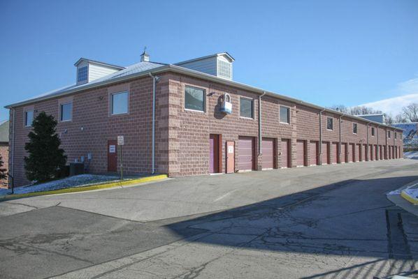 drive up units near Fort Belvoir