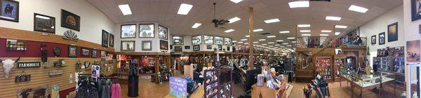 Panoramic of the store.