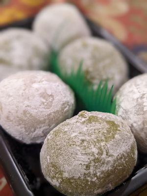 Mixed mochi