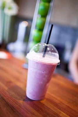 Vie also has delicious smoothies! (photo courtesy of emilykayphoto.com)