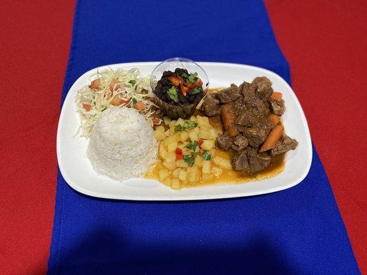 Casado de Carne en Salsa