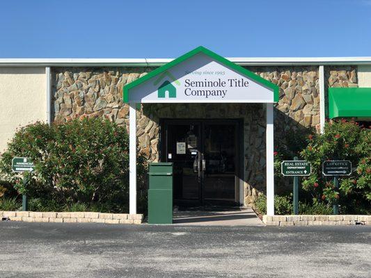 Seminole Title Company front entrance