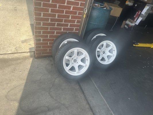 When I dropped the rims off before they scratched them