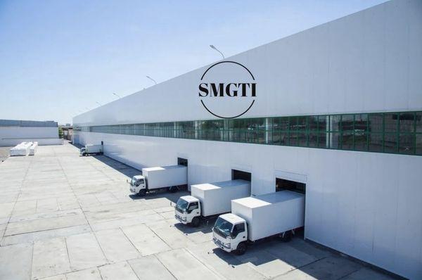 At SMGTI, we offer nationwide trucking services that connect markets across the country with speed and dependability...