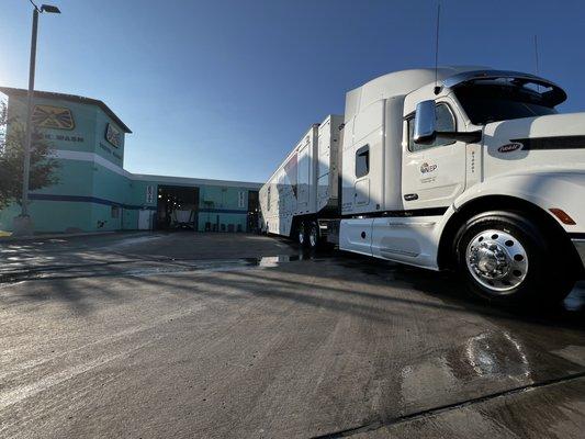 Blue Beacon Truck Wash