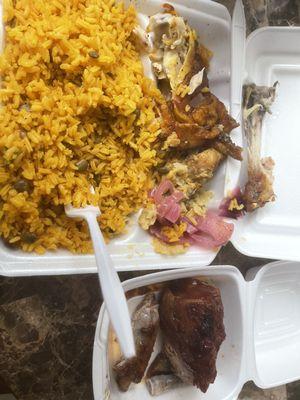 Arrow con gandules, ribs, chicken and mangu