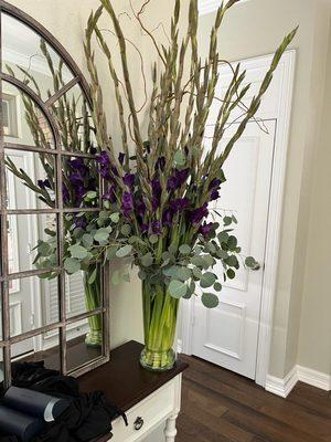 GORGEOUS GLADIOLUS ARRANGEMENT