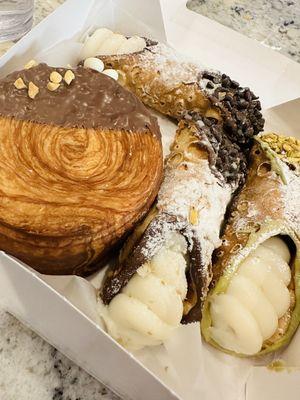 Custard Rolly Croissant, Classic & Pistachio Cannoli