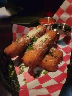 Mozzarella sticks