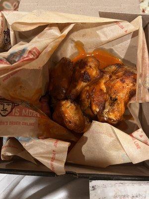 Buffalo Wings (8 Pieces)