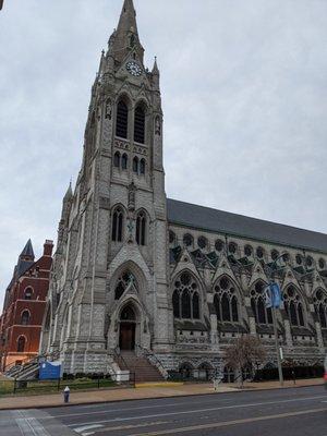 St. Francis Xavier College Church, Saint Louis