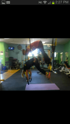 Suspension trx push ups to pike