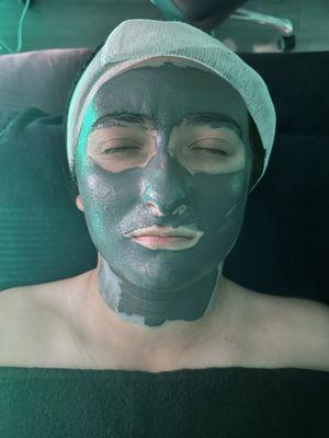 Detoxifying Charcoal Mask