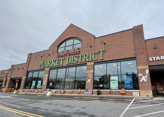 Giant Eagle Market District