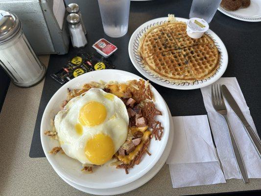 Ham Egg & Cheese Hashbrown Bowl & Blueberry Nougat Waffle!