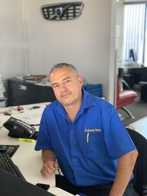 Sergio Service mgr