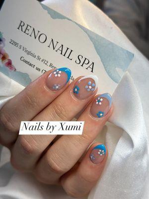 Nails by Xumi