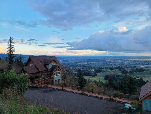 Chehalem Ridge B&B has expansive views of the Willamette Valley