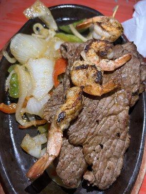 Carne Asada Camerones