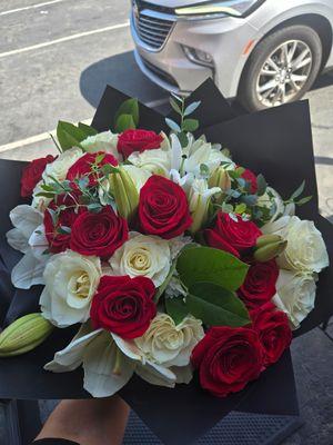 2 Dozen rose Bouquet