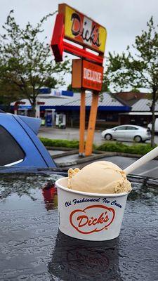 Yeah it's raining, but gotta have the restocked Kona ice cream on my birthday! (6/9/23)