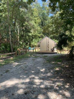 Tent with a/c to rent