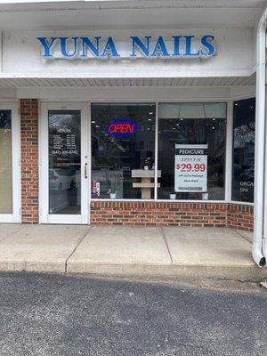 Special pedicure service Only Mon,Tues and Wed