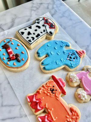 Hot diggity dog cookie decorating class