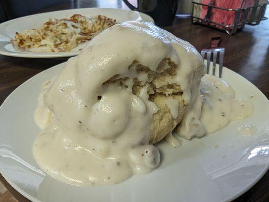 1/4 order of biscuits with sausage gravy; big enough tow share.