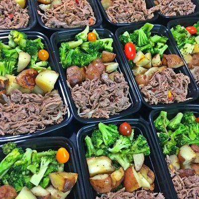 Shredded meat, baked potatoes & Broccoli