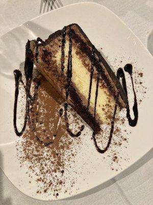 Chocolate mousse cheesecake (slightly lemony)