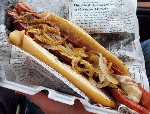 Footlong South Philly Dog:
 provolone cheese, onions, spicy mustard