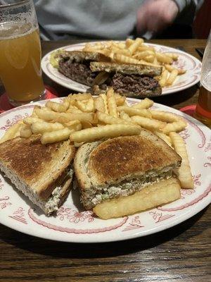 Tuna melt and a patty melt.  Not soggy, just right.