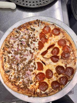 Half Pepperoni and Half Bacon/Onion