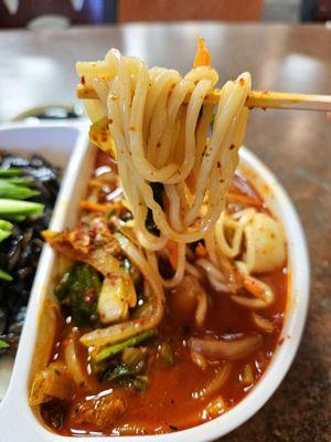 Jjampong  Spicy seafood noodle soup