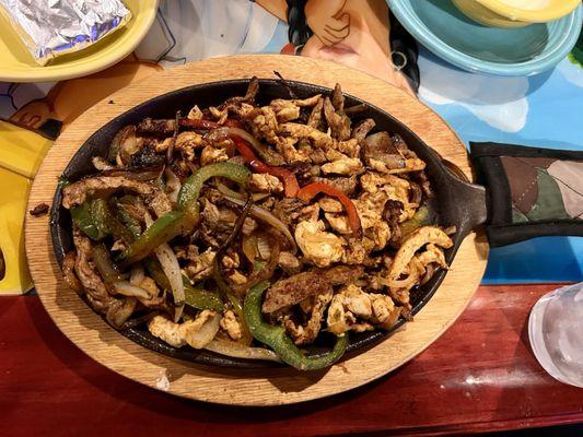 Steak and chicken fajitas