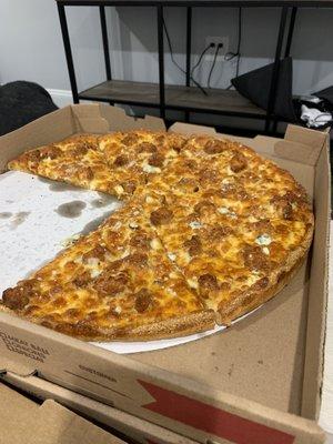 Gourmet Buffalo Chicken Pizza - So good!