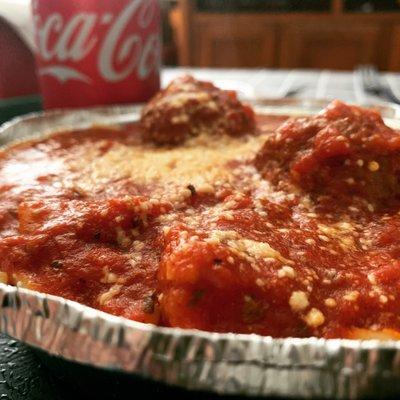 National Spaghetti Day 2021  Spaghetti w/ Meatballs Special for #NationalSpaghettiDay from #mrgspizza