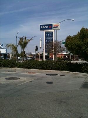 I know has prices change daily, but the Chevron near my house is 32 cents more per gallon on the same day!