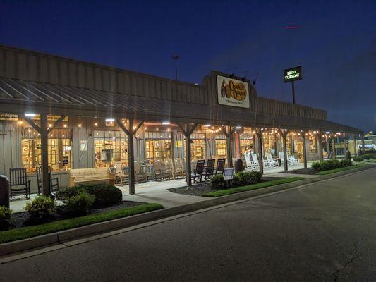 Cracker Barrel Old Country Store at 6:30 am