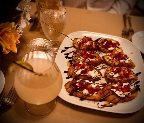 Strawberry goat cheese crostini