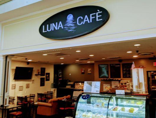 Luna Cafe