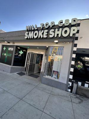 Smoke shop