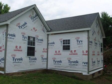 proper use of tyvek underlayment