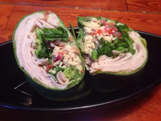 Turkey on spinach wrap is so good! I order it with ranch dressing though. The rack sauce is too spicy for me.