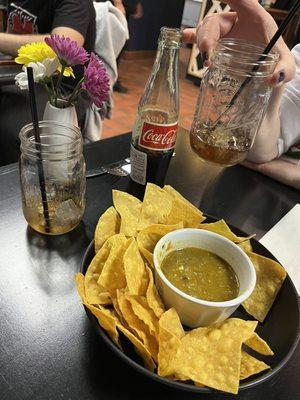 Chips and salsa verde