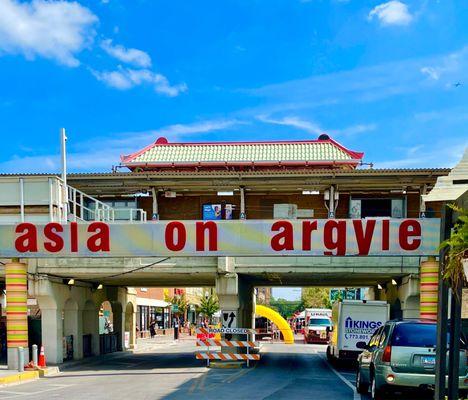 Asia on Argyle Bridge