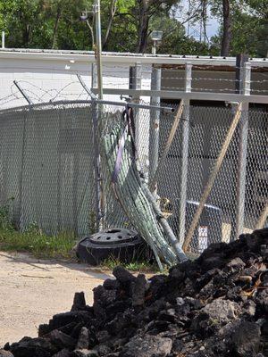 A underhanded illegal vehicle towing and recovery service unregulated by our government.